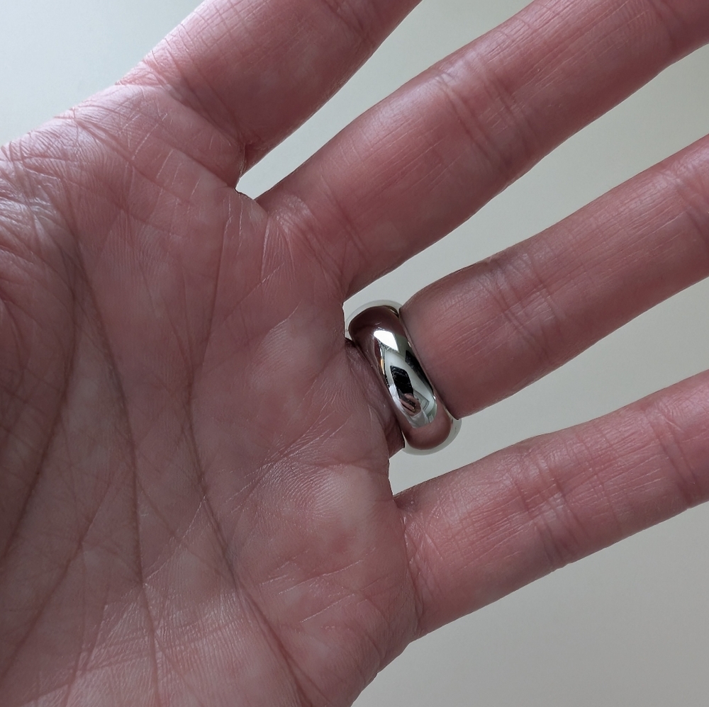 Silver Ring - Picture 5 of 7